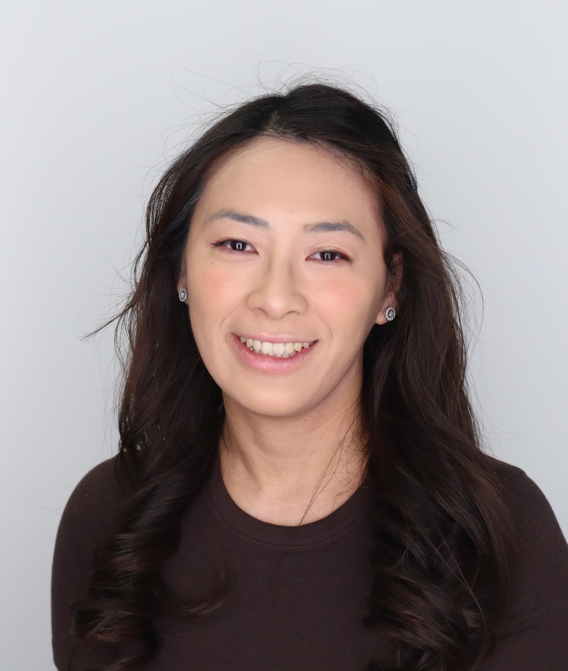 Photo of Dr. Jennifer Nguyen Seo Photo of Dr. Jennifer Nguyen Seo